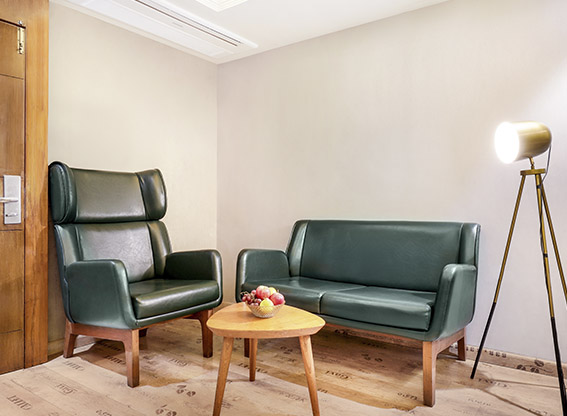 hotel near subhash bridge ahmedabad